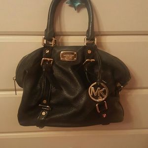 Michael Kors purse ⚡FINAL PRICE⚡